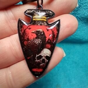 Black keychain crow red sunset white skull jewelry